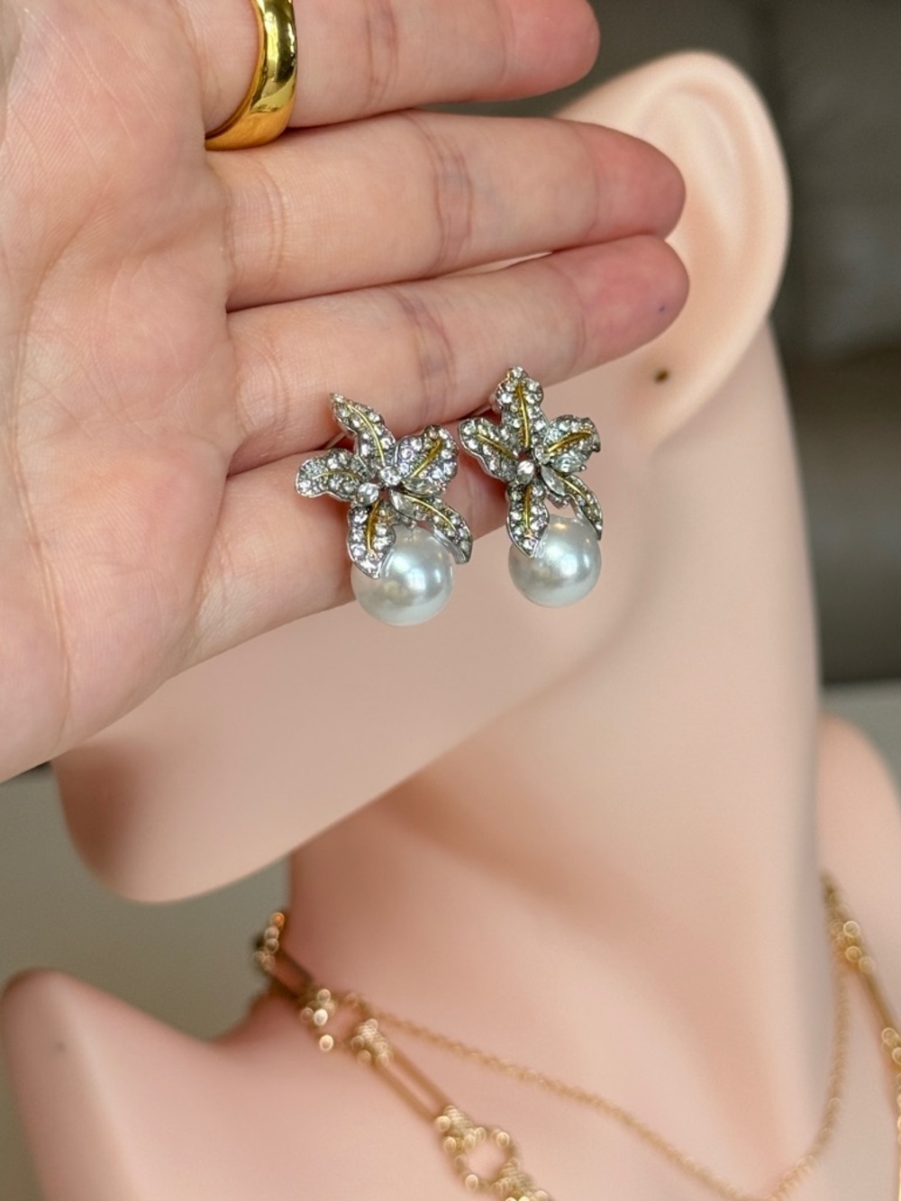 Pearl & Crystal Flower Earrings - Picture 11 of 11